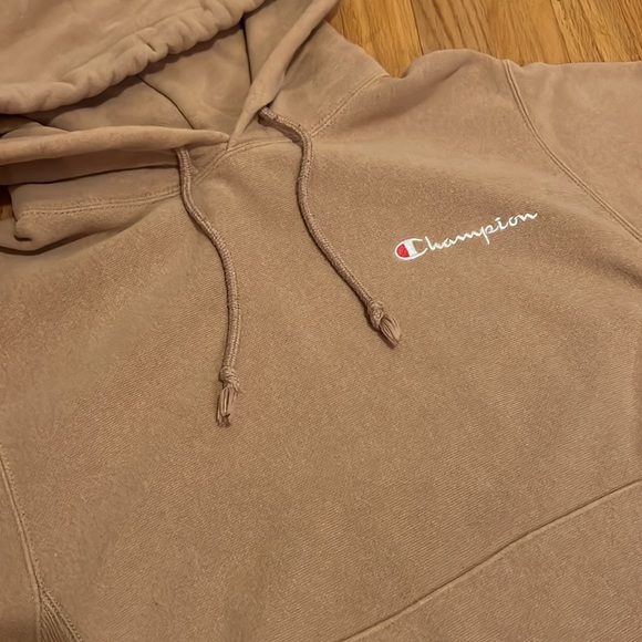 Beige Champion Sweatshirt - Picture 2 of 3